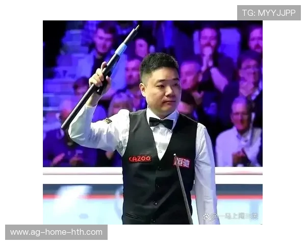 丁俊晖精准长台连下高分，手感滚烫